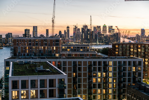 Canvas Print Overlooking London, England from a building during sunset.