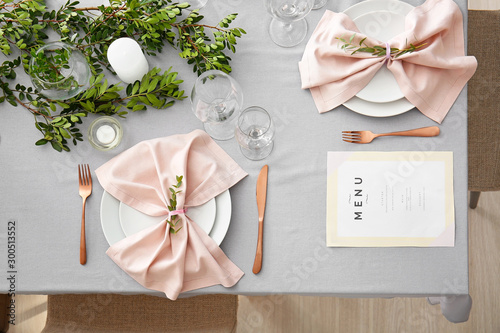 Beautiful table setting wit...