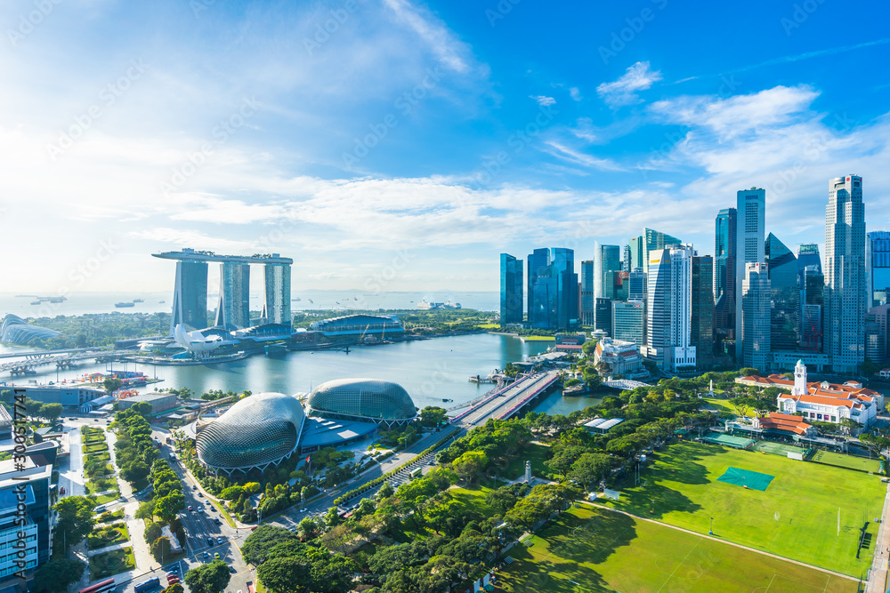 Fototapeta premium Beautiful architecture building exterior cityscape in Singapore city skyline