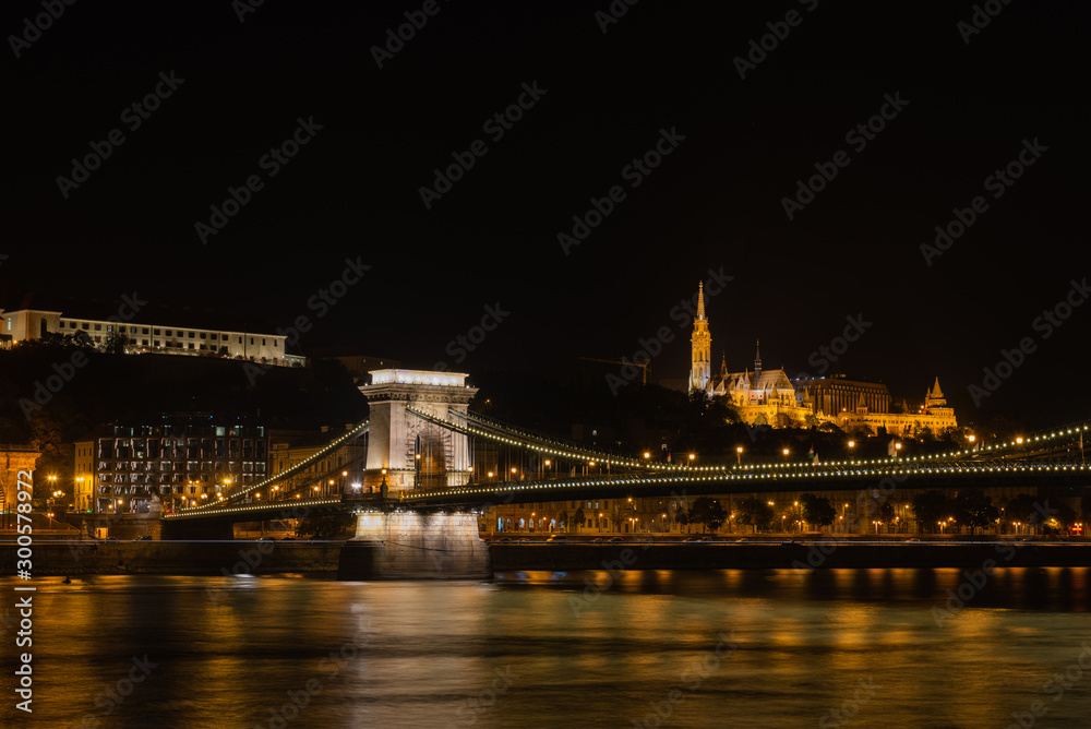 Naklejka premium pont des chaînes 