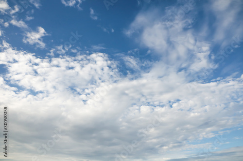 Blue sky with white cloud 