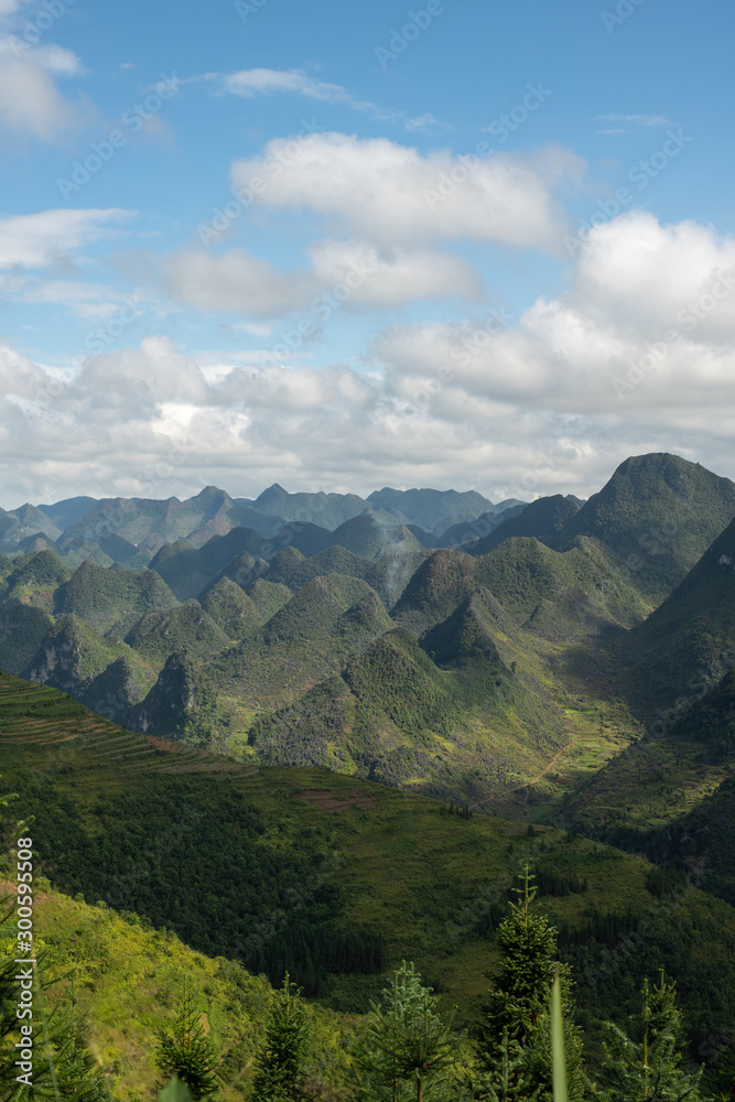 Naklejka premium Dong Van Karst Plateau Geopark