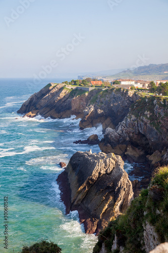 Wallpaper Mural Acantilados en Llanes Torontodigital.ca