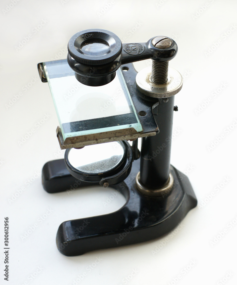 antique mechanical magnifying glass for dissection antique mechanical magnifying glass for dissection