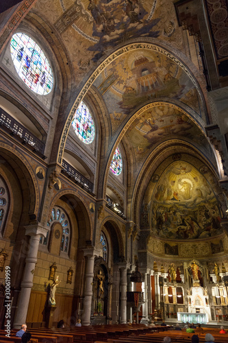 Wallpaper Mural Interior iglesia Gijón Torontodigital.ca