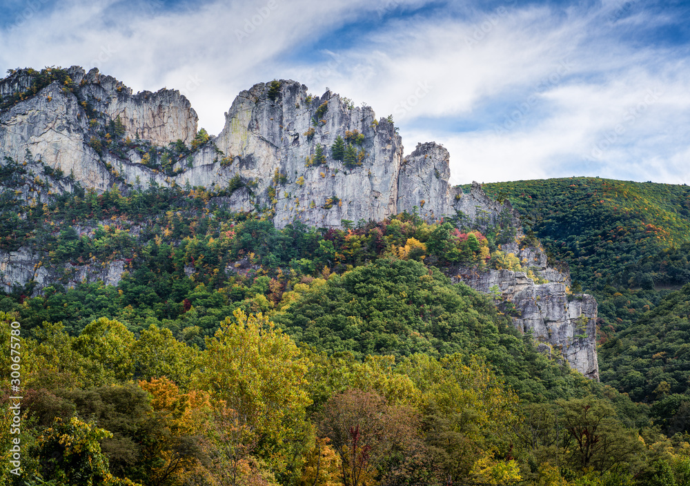 The Seneca Rocks geological formation in West Virginia. This quartzite ridge was uplifted about 275 million years ago and was exposed by erosion of the surrounding softer rock since that time.