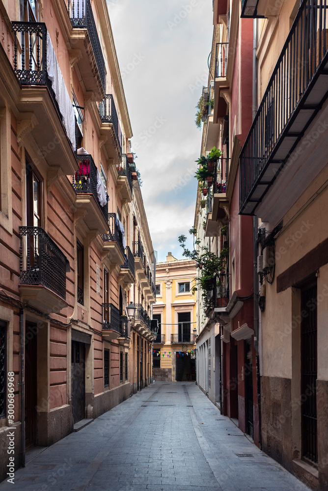 Valencian street, el carmen