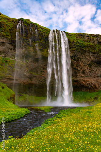 Seljalandsfoss Island Attraktion Felskante Wasserfall Höhe Kante Reiseziel