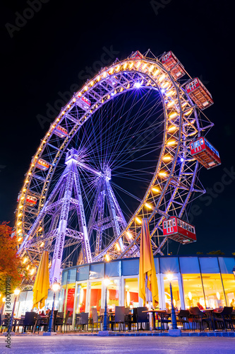 Canvas Print Prater Ferris Wheel in Vienna (Austria) by Night