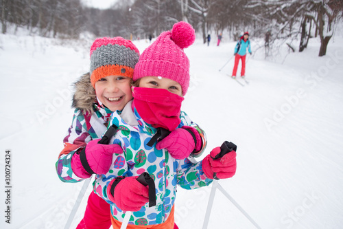 little girls skier