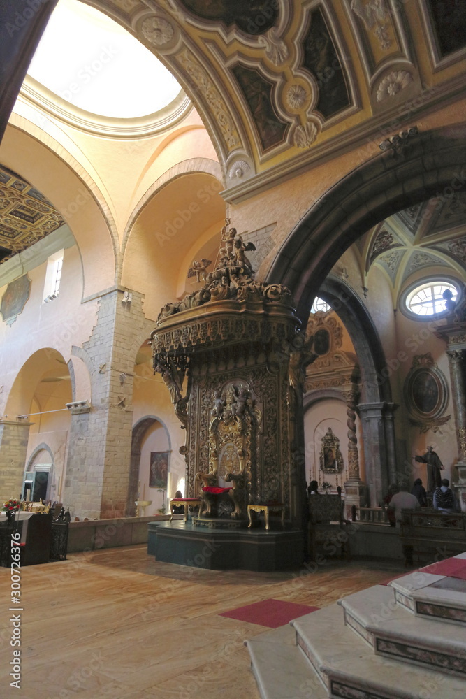 Particolare della cattedrale di S. Maria dell'Assunta di Melfi
