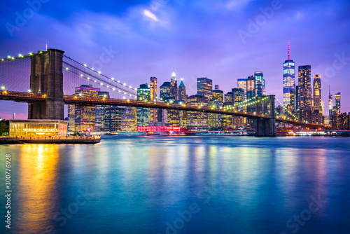 Fototapeta Naklejka Na Ścianę i Meble -  New York, United States - Brooklyn Bridge and Manhattan