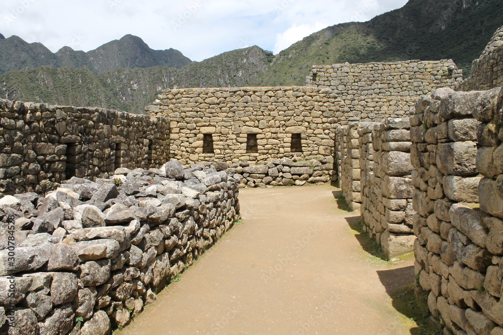 ruins at machu picchu