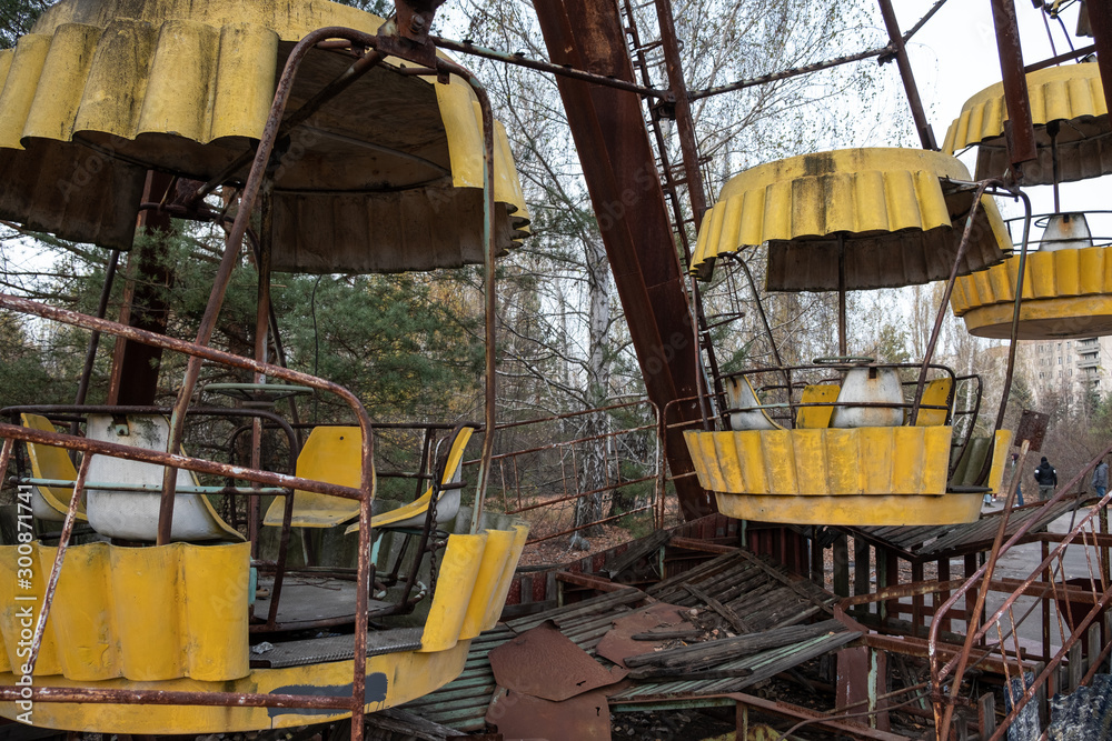 Abandoned ferris wheel in Chernobyl