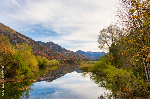 Autumn forest lake reflection landscape in Austria © Ideenkoch