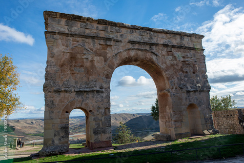 The Roman arch of the town of Medinaceli, Soria © vicenfoto