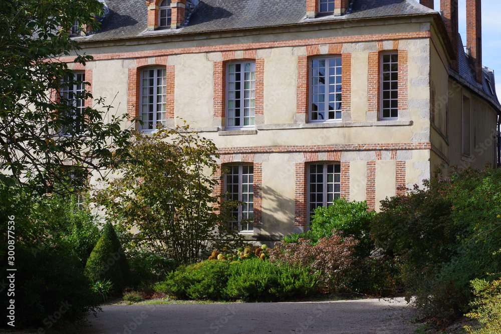 Fototapeta premium Ancien bâtiment de Fontainebleau