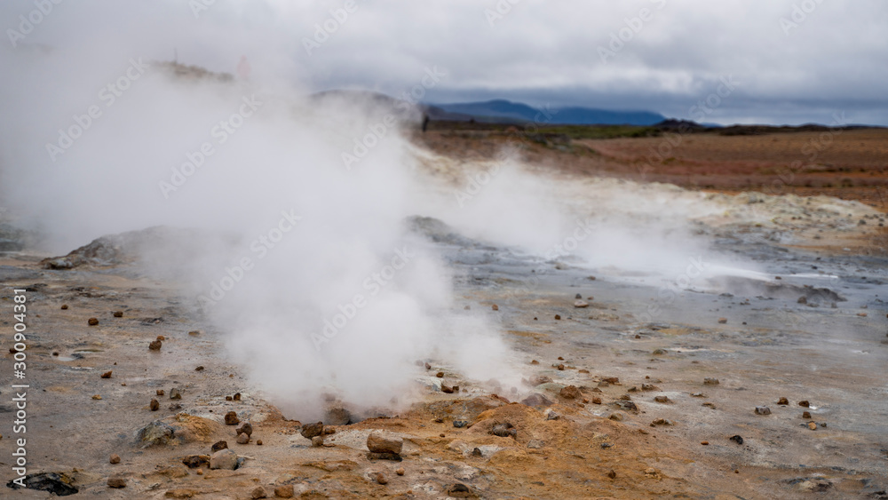 Sulfuric smoker, Hverir, Iceland