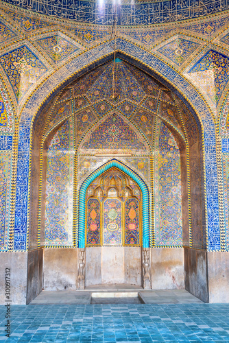 Photography Amazing view of mihrab inside Seyyed Mosque, Isfahan, Iran