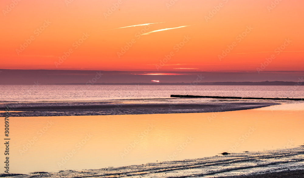 Fototapeta premium sonnenaufgang am meer