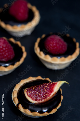 fig and chocolate fruit cakes closeup