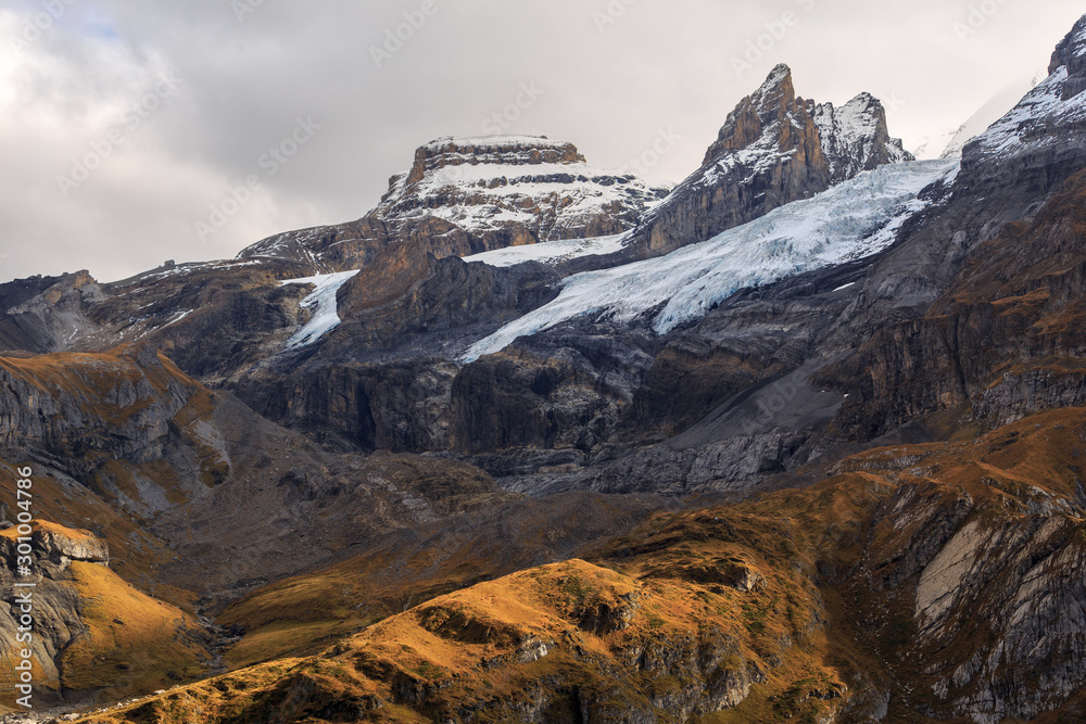 Weg zur Blüemlisalphütte