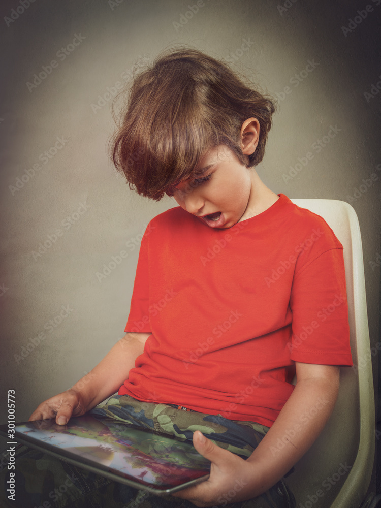Fototapeta premium young addiction and online danger concept