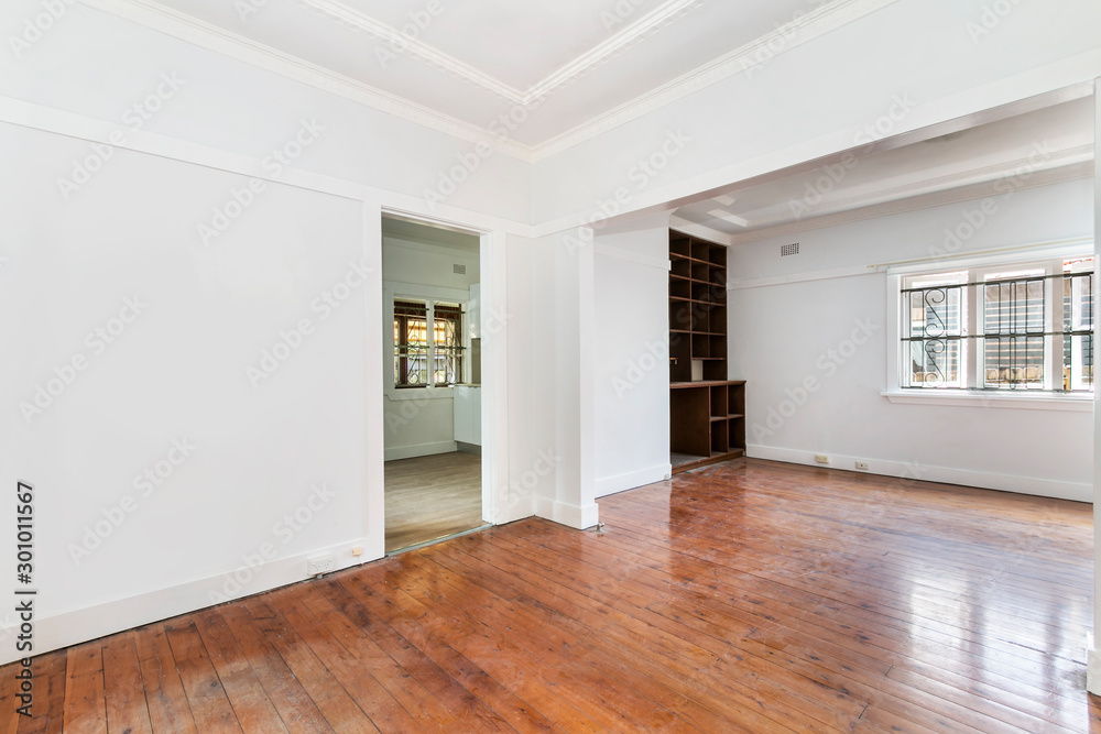 Empty spacious room Empty spacious room