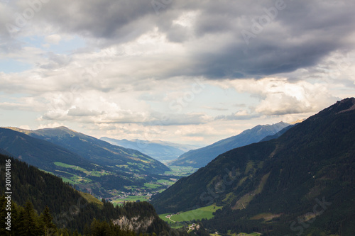 View of a valley between the mountains of Austria © AdriaVidal