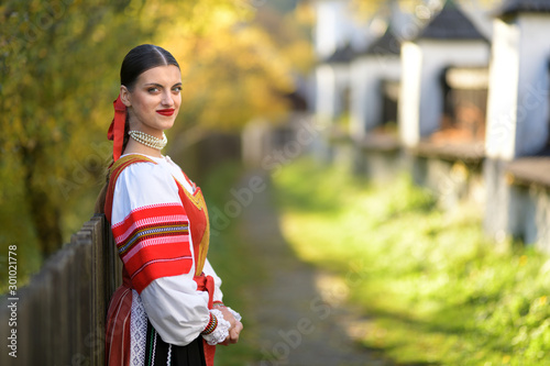 Tableau sur toile Slovak folklore. Slovak folklore girl.