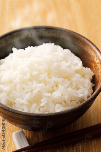 ごはん Steam and Japanese white rice