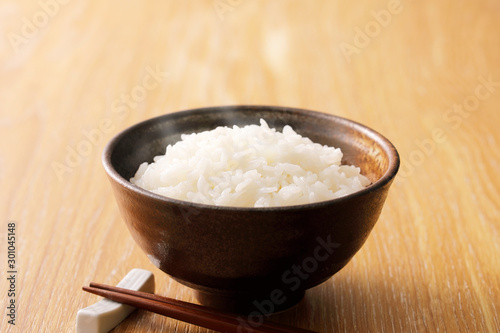 ごはん　Steam and Japanese white rice