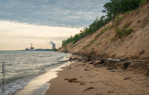 Fototapeta Naklejka Na Ścianę i Meble -  Coastline at Indiana Dunes National Park