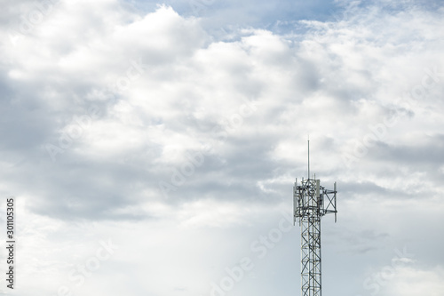 5G signal tower © กรบุรษ วรดี