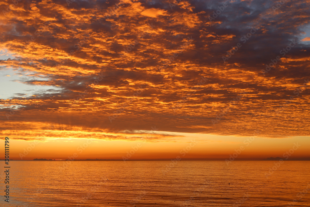 Fototapeta premium Amazing sunrise at sea in the morning