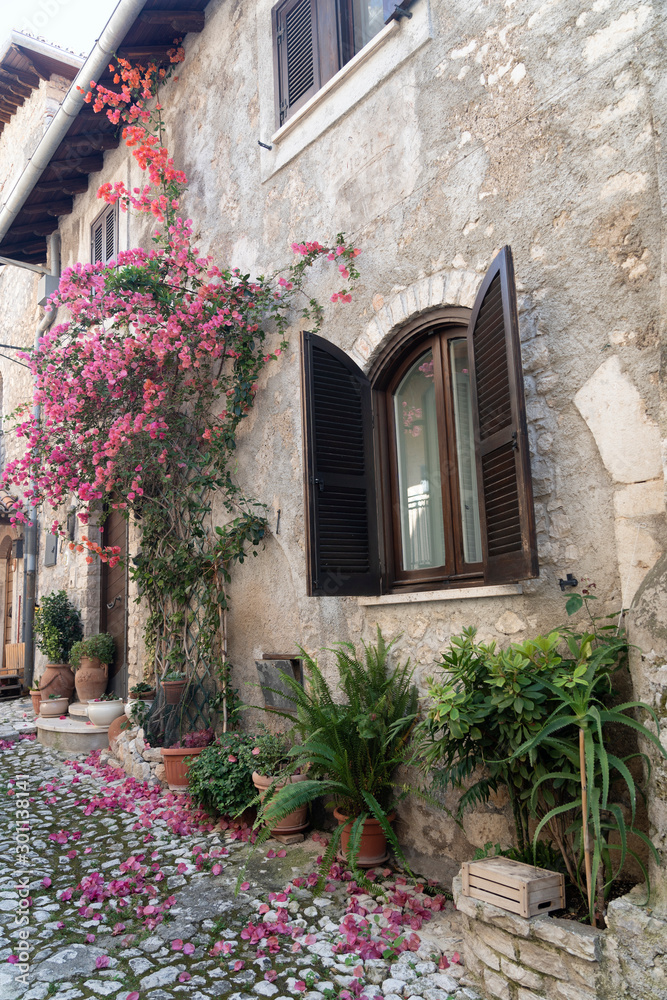 Sermoneta, historic town in the Latina province Sermoneta, historic town in the Latina province
