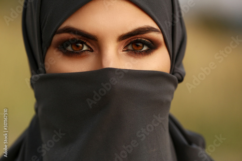 Portrait of beautiful Musli...