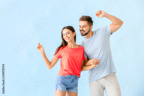 Portrait of dancing young c...