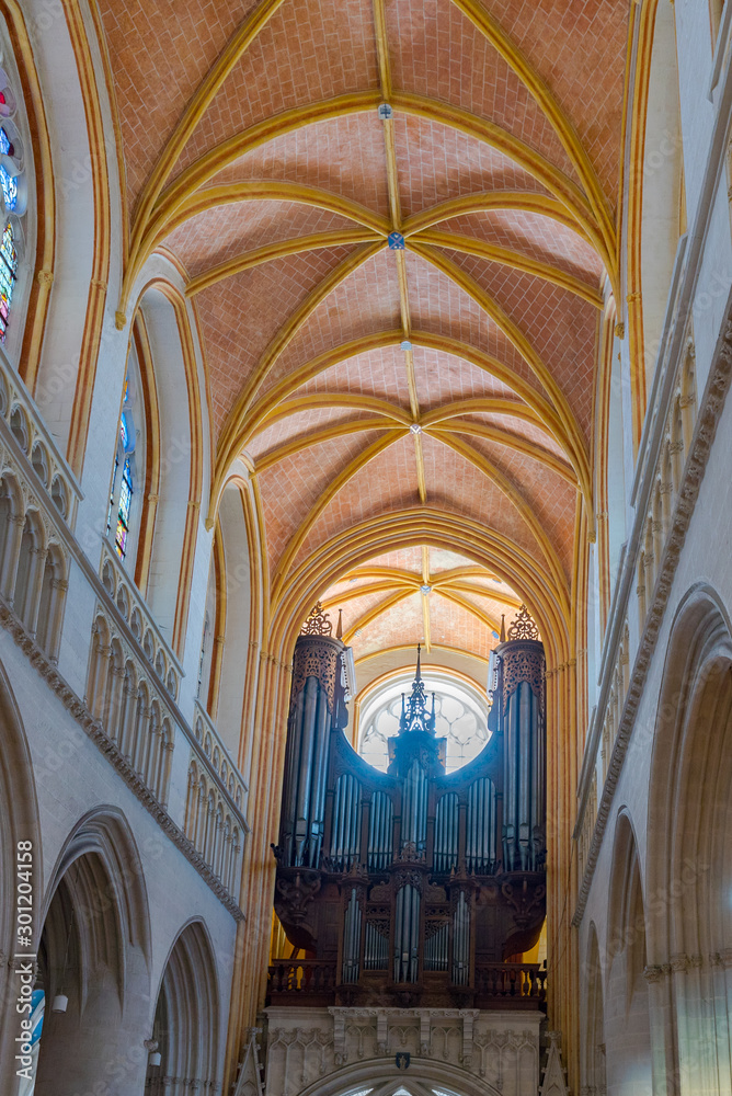 Fototapeta premium interior view of the Cathedral of Saint Corentin, Quimper in Brittany with a view of the organ
