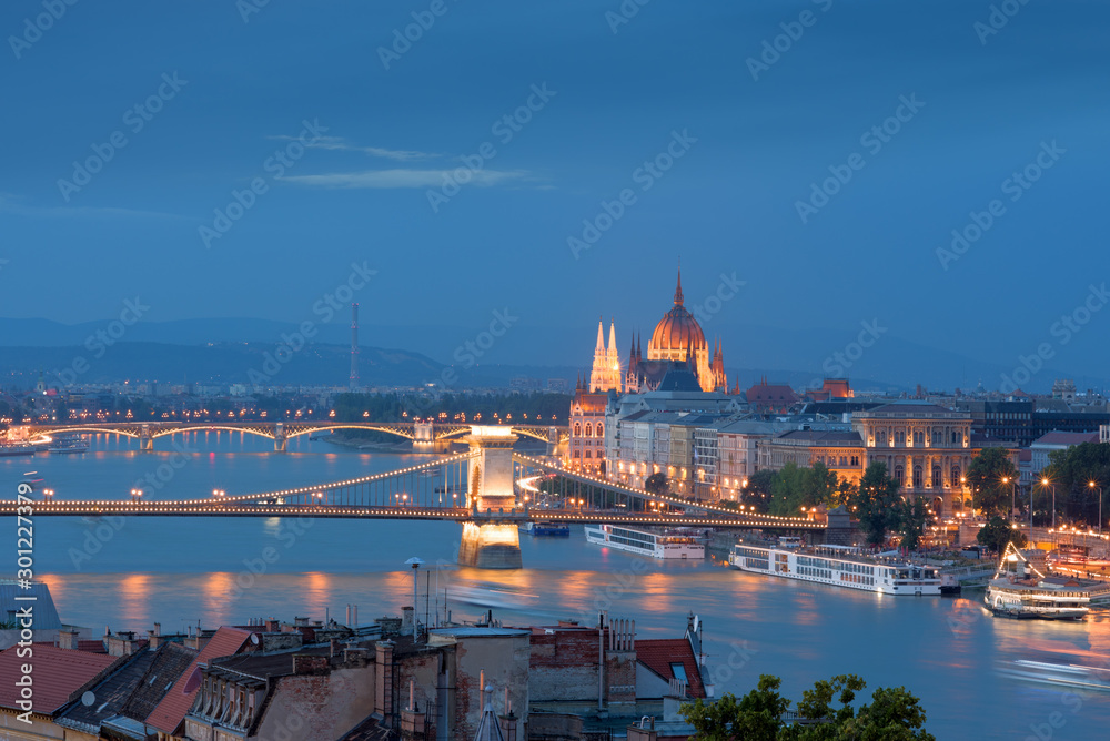 Fototapeta premium Budapest by night