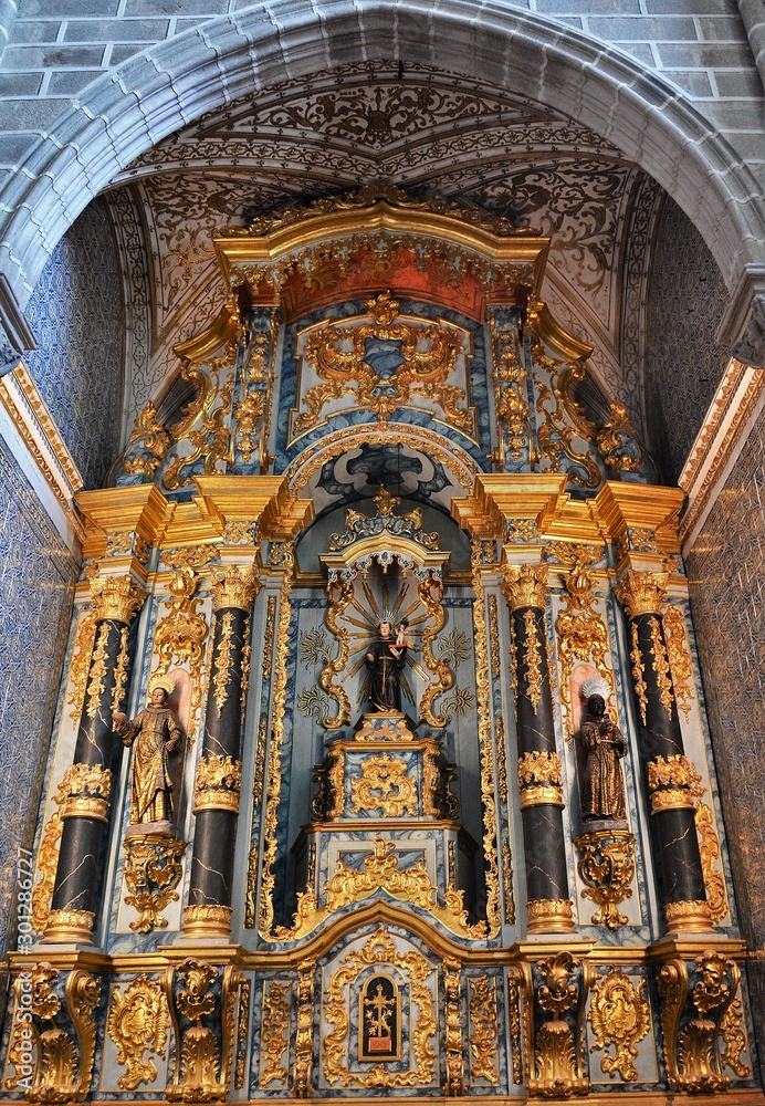 inside the cathedral in the city of Evora - Portugal 29.Oct.2019
