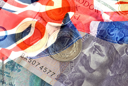 Flagge von Großbritannien und Geld Polnische Zloty PLN