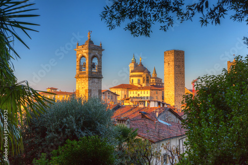 Canvas Print Beautiful towers of the Citta Alta in Bergamo at sunrise, Italy