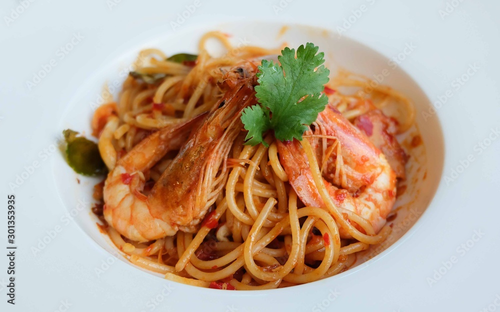 Spaghetti Tom Yum shrimp fusion food