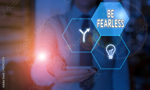 Картината върху платно Word writing text Be Fearless
