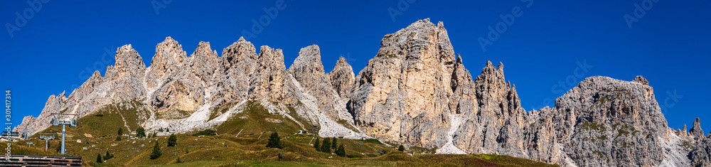 Beautiful alpine view of the dolomites at the famous Grödner Joch, South Tyrol, Italy