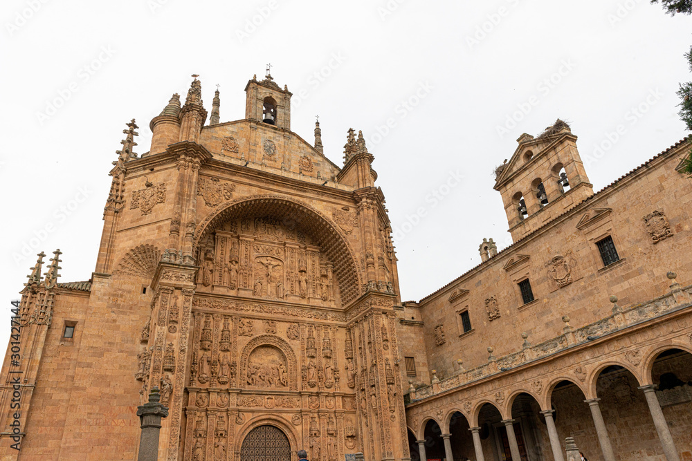 Fototapeta premium IGLESIA LOS DOMINICOS SALAMANCA 2018