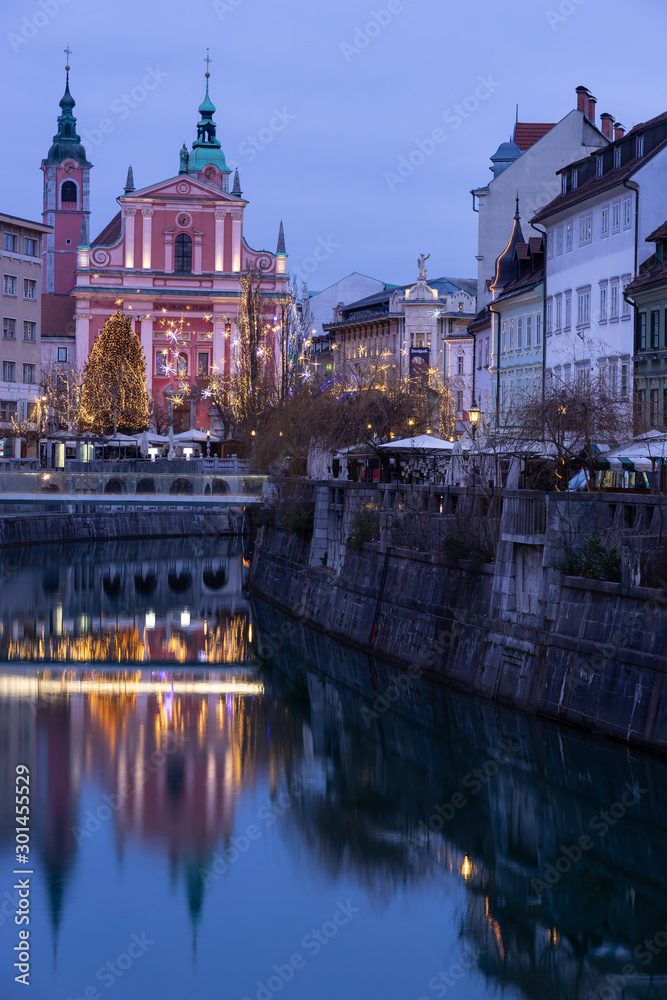 Fototapeta premium Ljubljana, Christmas Lighting