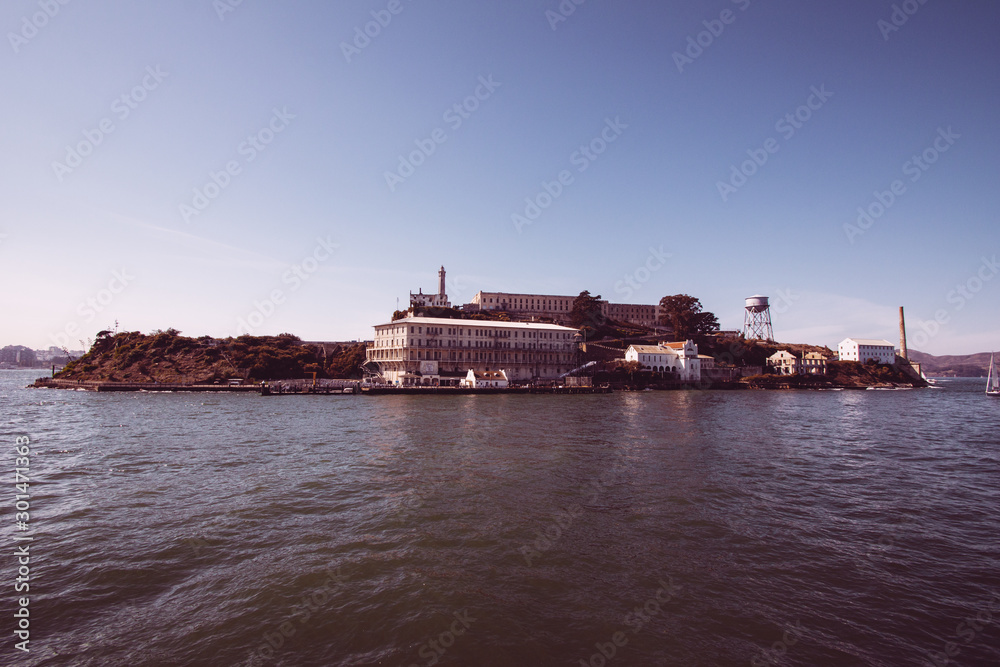 Sicht auf die Alcatraz Insel in der Bucht von San Francisco, Okt 2019
