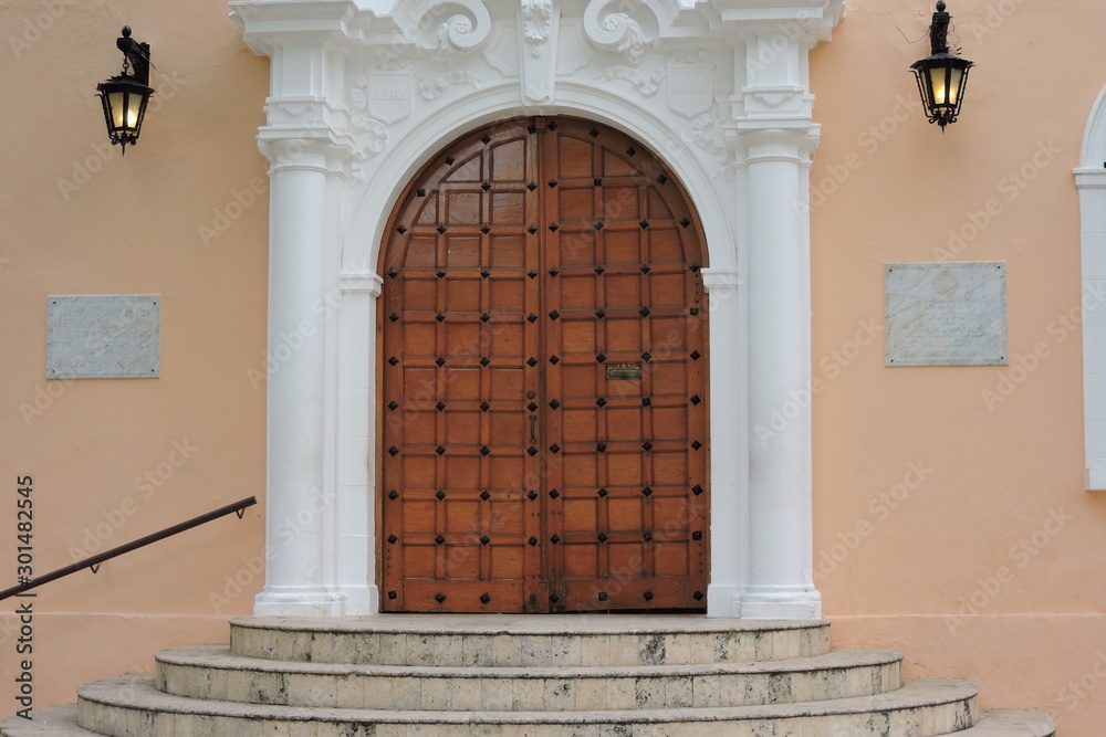 Fototapeta premium old door in morocco